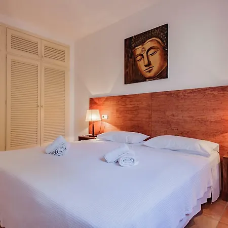 Casa Shanti Villa Santa Eularia des Riu