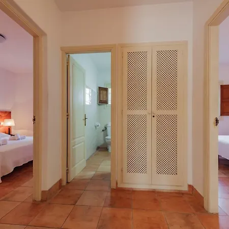 Casa Shanti Villa Santa Eularia des Riu